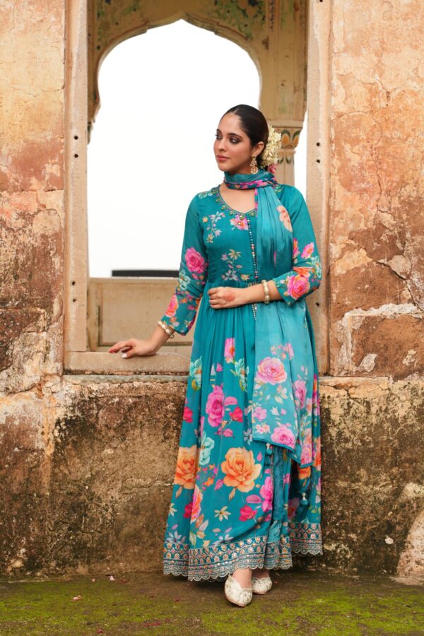 Floral Printed Empire Kurta with Trousers & Dupatta - Image 4