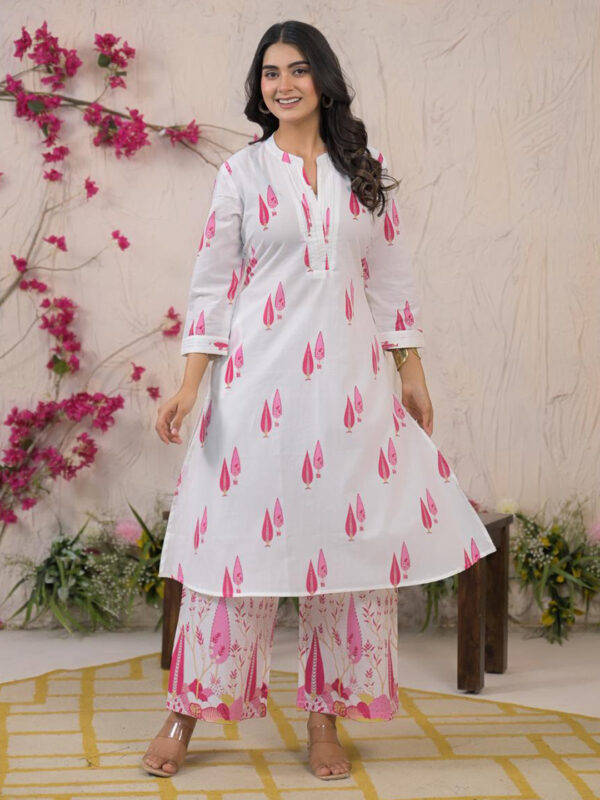 Paisley Printed Thread Work Pure Cotton Straight Kurta With Palazzos & Dupatta - Image 6
